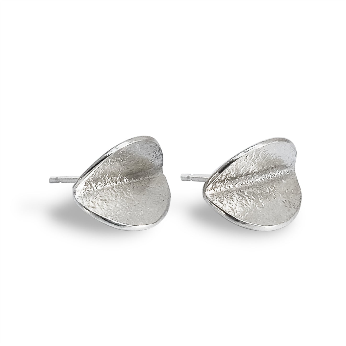 Folded round studs