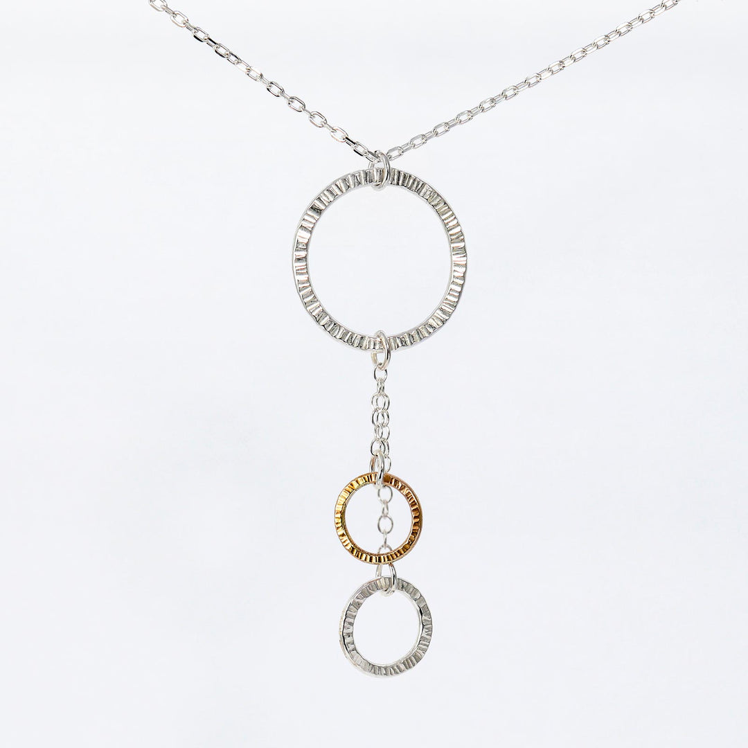 Drop necklace with 3 circles