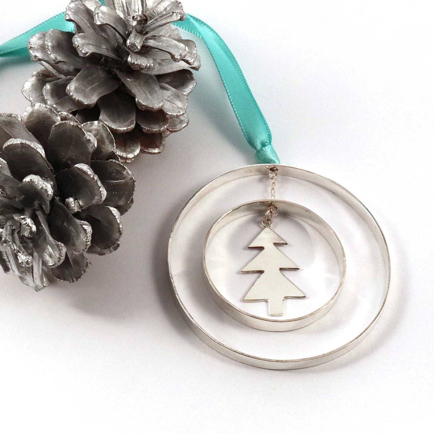 Christmas Tree decoration with concentric circles