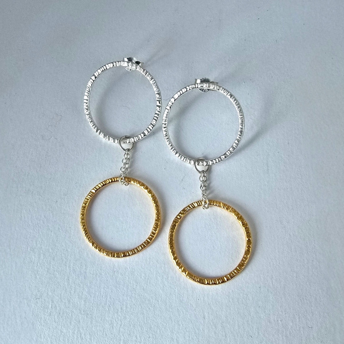 Linked circle earrings - silver & gold