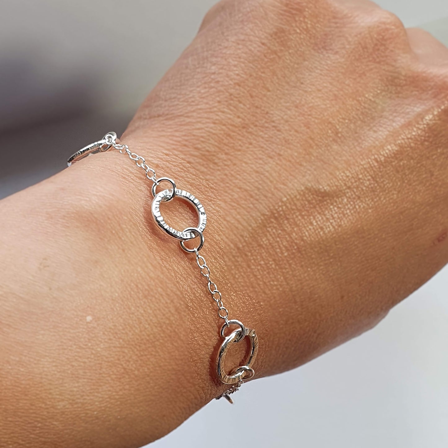 bracelet with linked textured circles