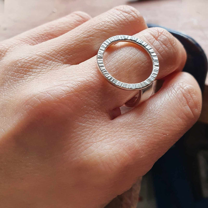 Large circle ring